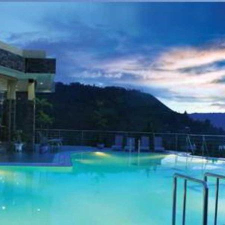 ดาเนาโตบาอินเตอร์เนชั่นแลคอตเทจ Hotel ปาราปัต ภายนอก รูปภาพ
